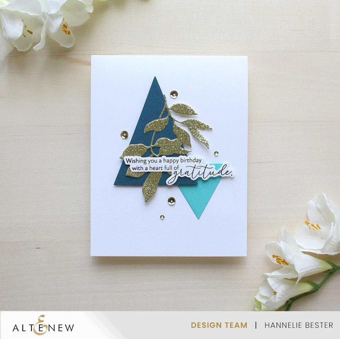 Nesting Triangles Die Set